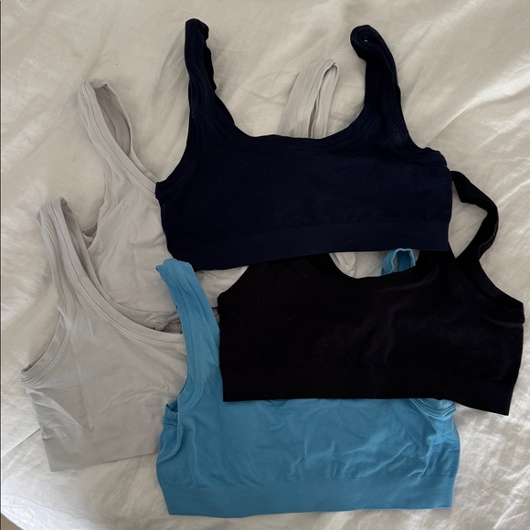 Hanro Touch Feeling Crop Top Bralette sz M - Picture 1 of 5